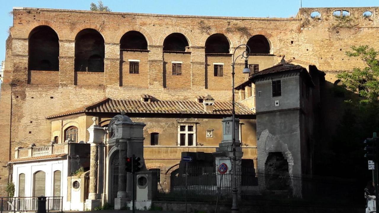 Hotel Ercoli House Rome Bagian luar foto