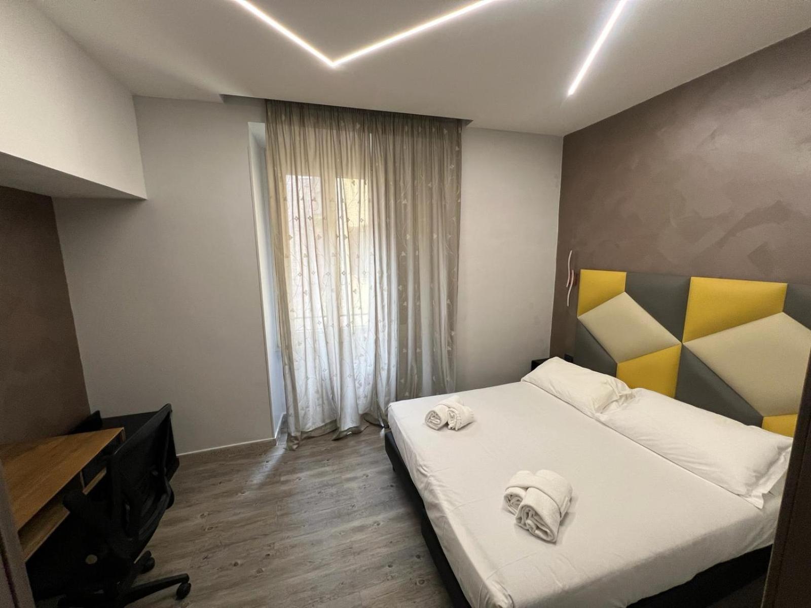 Hotel Ercoli House Rome Bagian luar foto