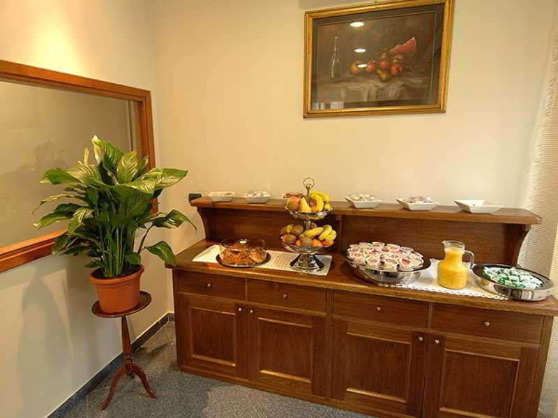 Hotel Ercoli House Rome Bagian luar foto